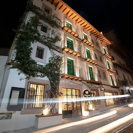 William Hotel Boutique De Diseno Таско де Аларкон Екстериор снимка